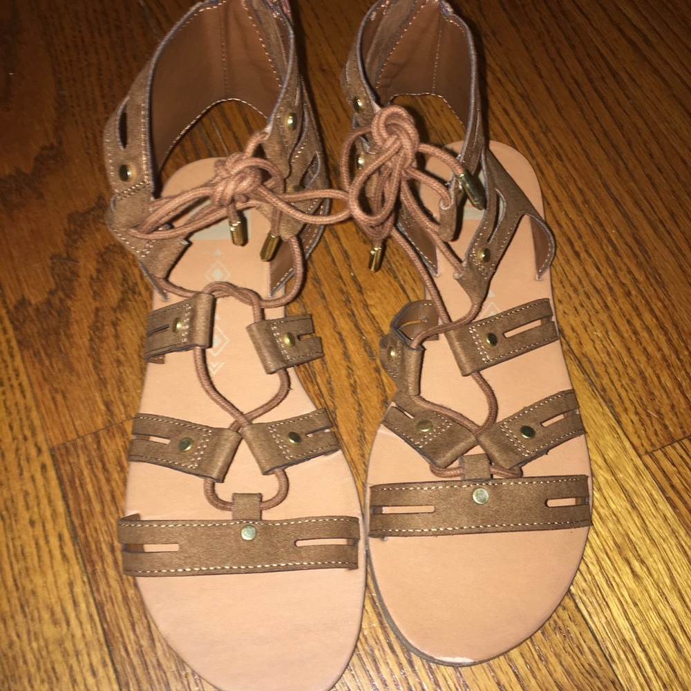 DV by Dolce Vita gladiator sandals